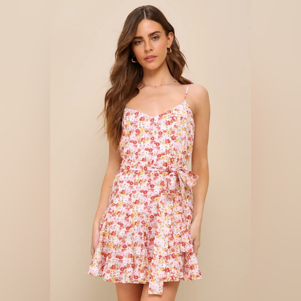 NWT Lulus Sunny Charmer Ivory Multi Floral Sleeveless Skater Mini Dress Size M